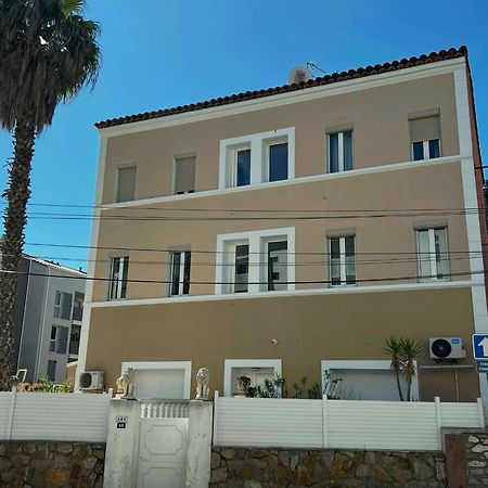 Residence Enzo Paradise Ла-Сейн-сюр-Мер Екстер'єр фото